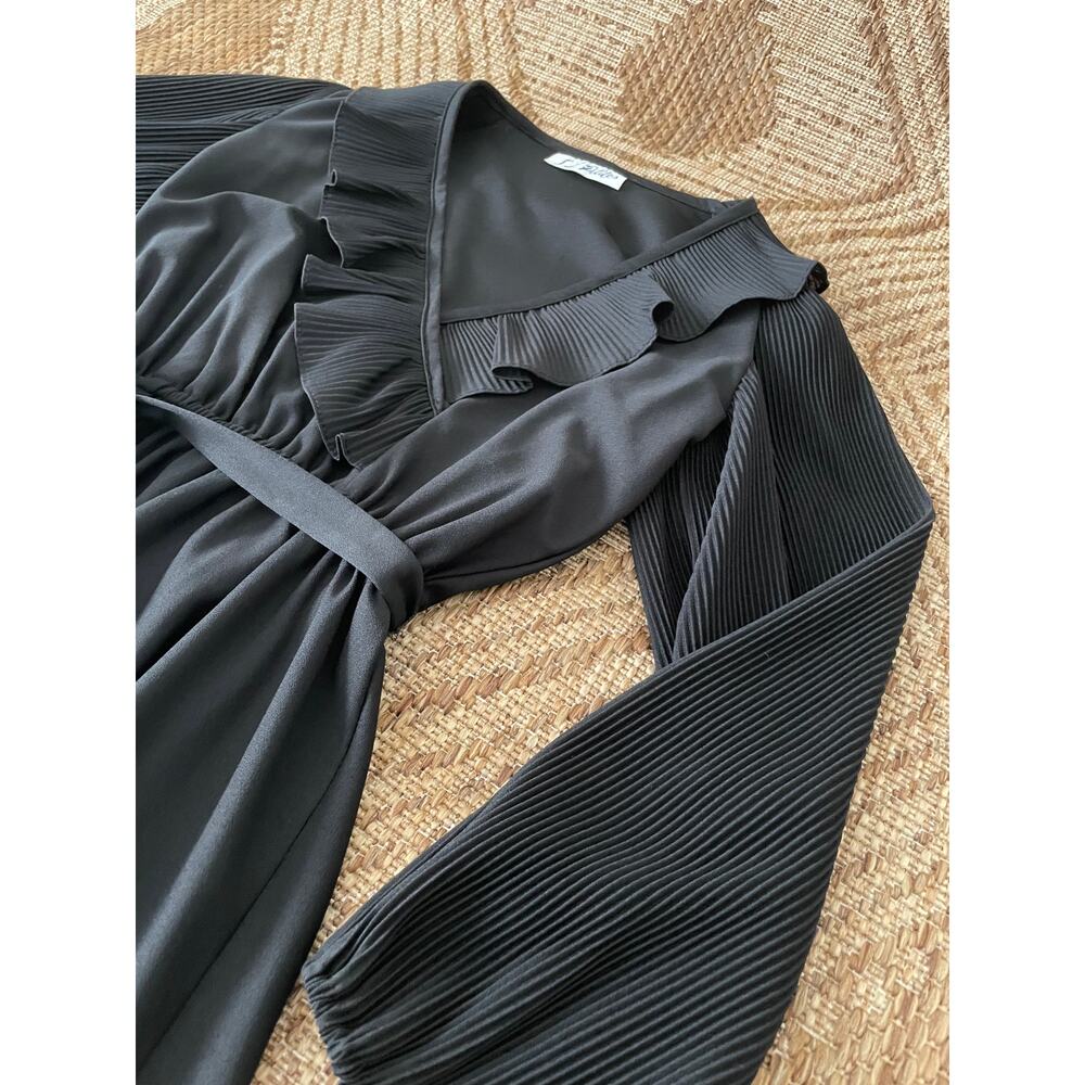 Vintage S.L. Petites Black Sheer Ruffle detailed Dress with belt retro disco - Picture 2 of 10